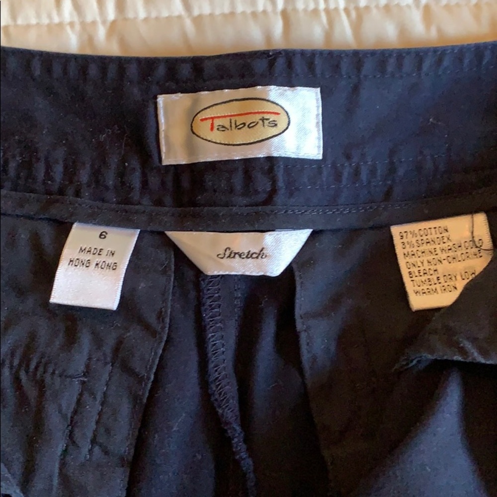 Talbots Navy Capri pants